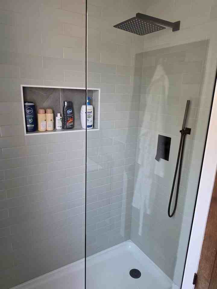 4321 N Leavitt St #2 - Photo 6 of 14