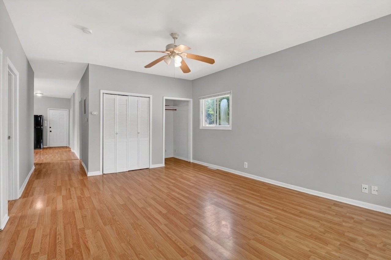 241 S Highland Dr - Photo 3 of 18