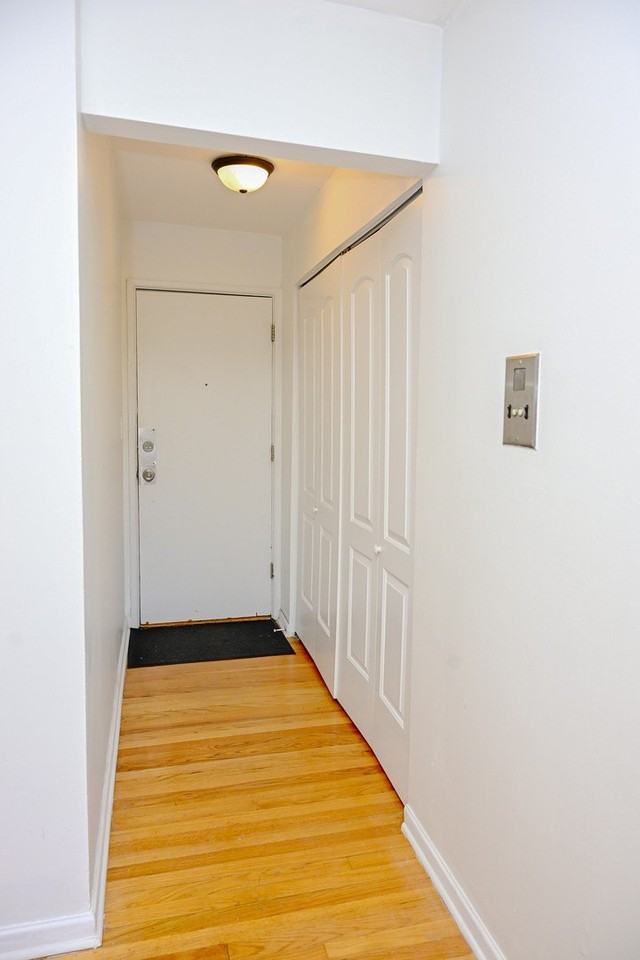 1415 W Lunt Ave #408 - Photo 5 of 14