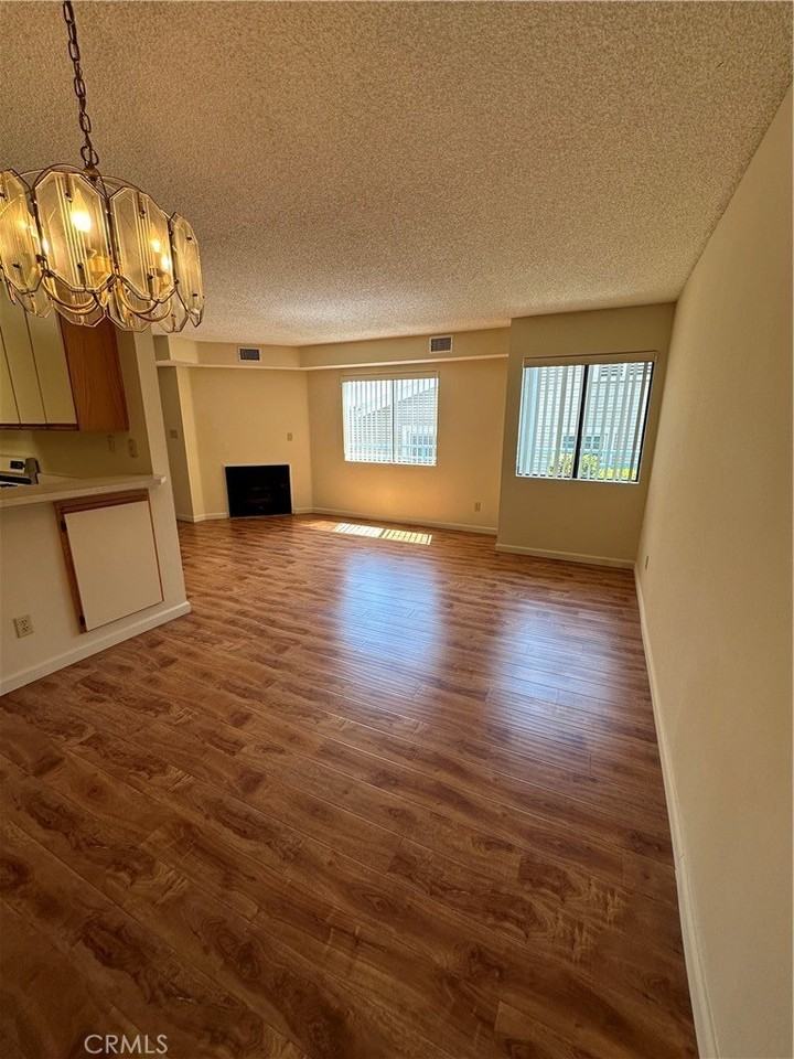 420 Milford St #F - Photo 2 of 23
