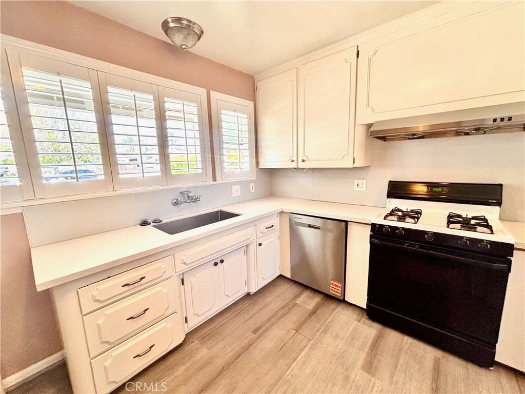 139 N Vecino Ave - Photo 7 of 34