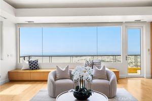 featured image of 1554 E Oceanfront