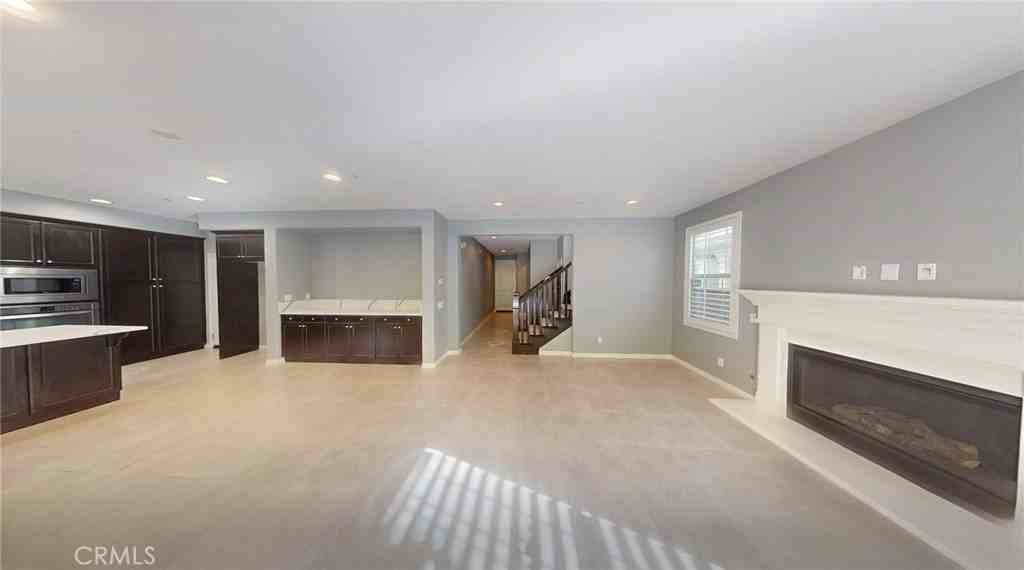 17 Gamella St - Photo 4 of 38