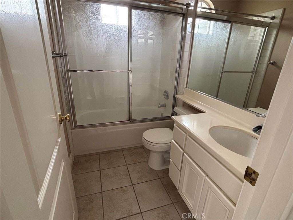 3 Cambria - Photo 5 of 10
