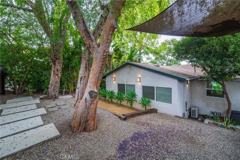 526 Crane Blvd - Photo 1 of 1