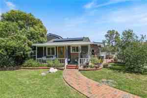 featured image of 2642 Westminster Pl