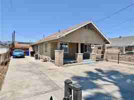 featured image of 1360 Poplar St