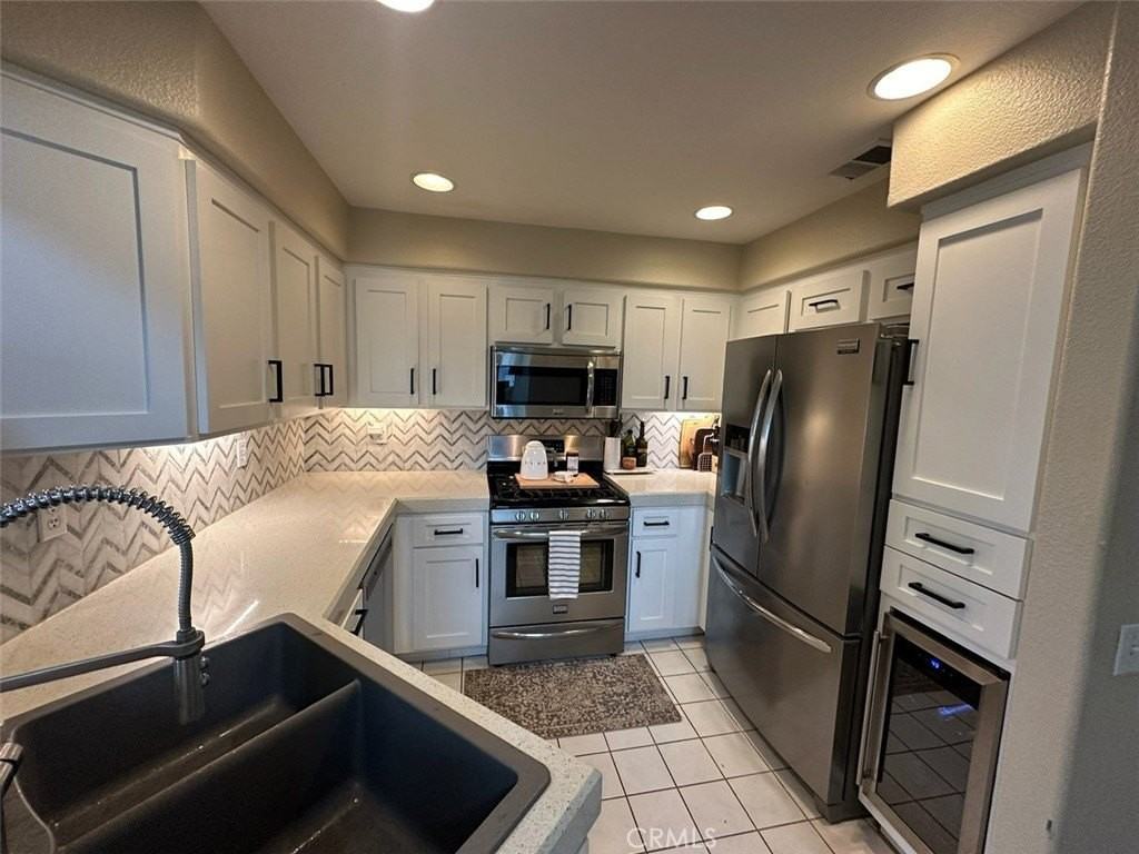 7853 E Viewrim Dr - Photo 4 of 12