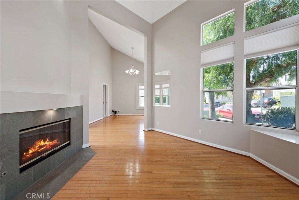 1536 Silver St - Photo 2 of 34