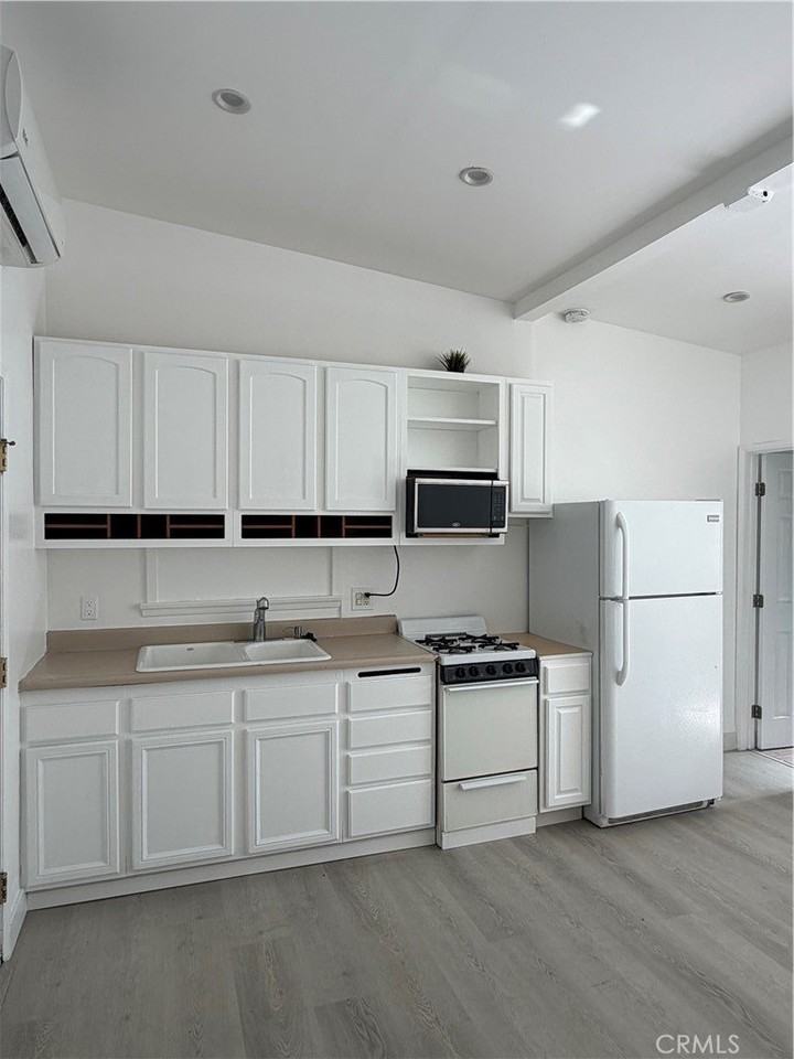8561 Orion Ave #1 - Photo 6 of 15