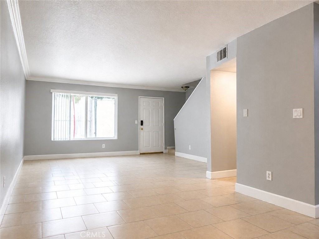 7035 Woodley Ave #130 - Photo 2 of 19