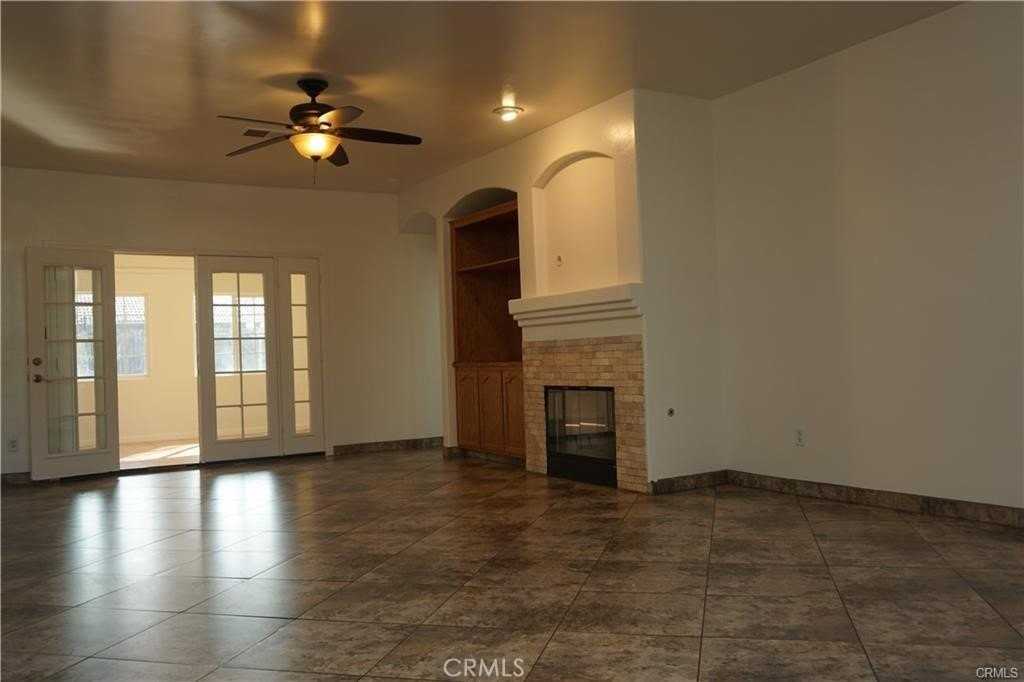 3003 Monache Meadows Dr - Photo 2 of 26