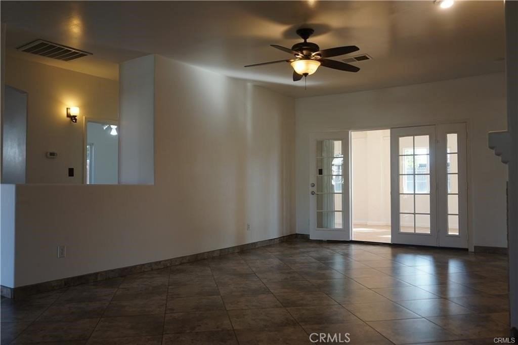 3003 Monache Meadows Dr - Photo 5 of 26
