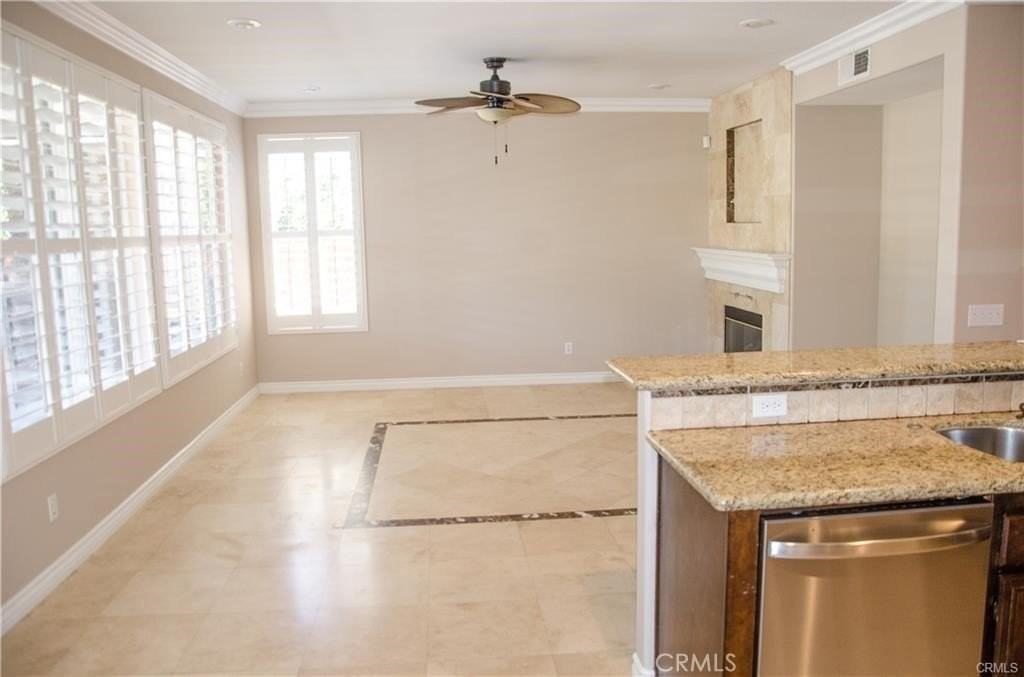 39715 Ashland Way - Photo 3 of 22