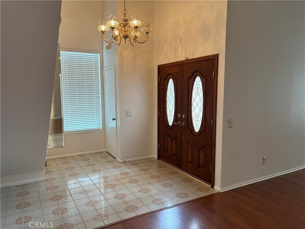 19512 Greenwillow Ln - Photo 5 of 17