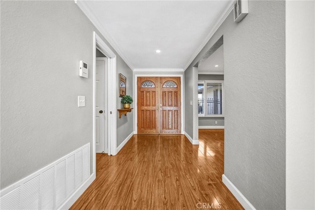 452 W Winnie Way - Photo 4 of 40