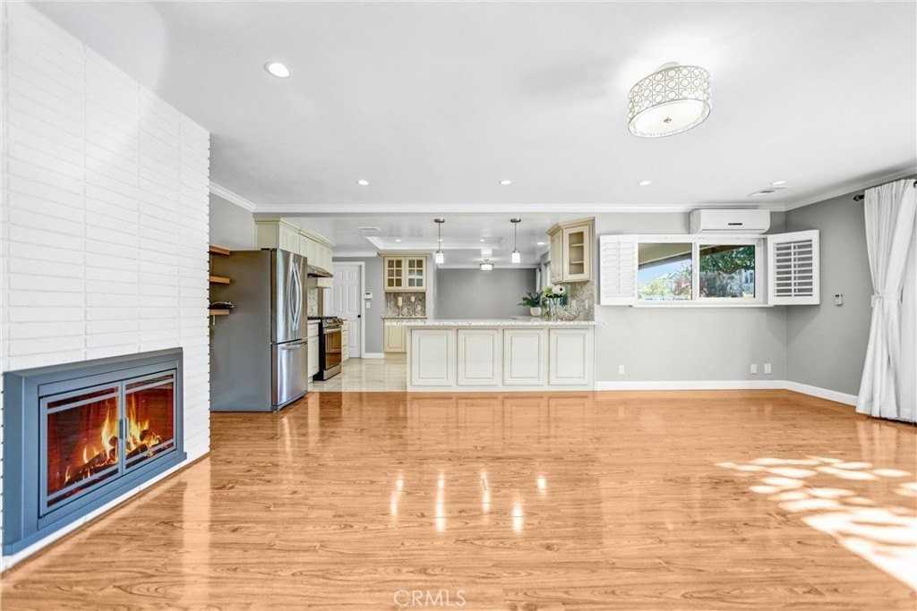 452 W Winnie Way - Photo 6 of 40