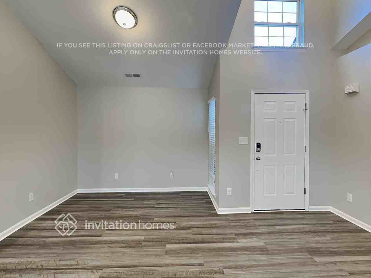 4695 Falcon Chase Dr Sw - Photo 3 of 18