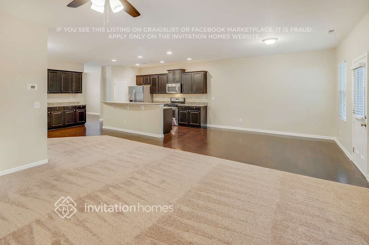 1006 Perennial Ln - Photo 7 of 29