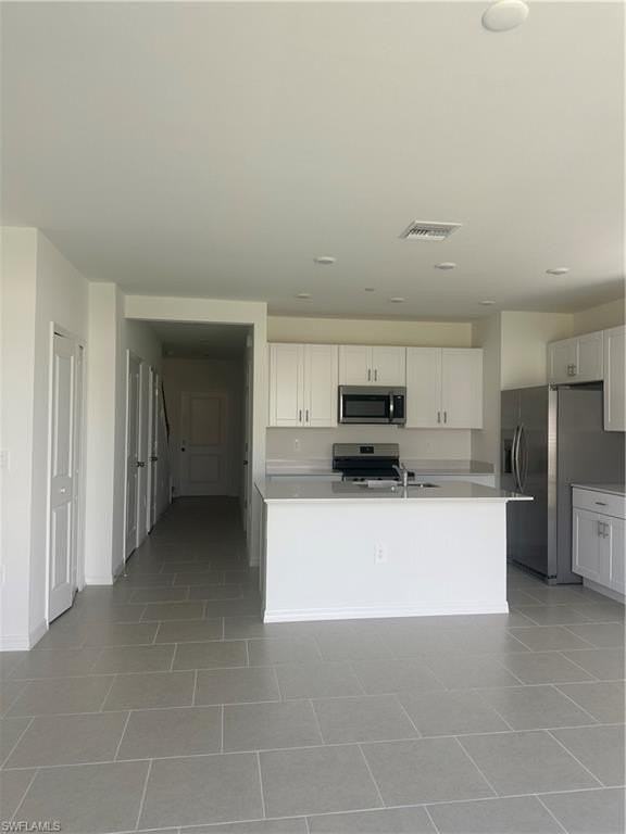 4241 Caterina Ct - Photo 3 of 16