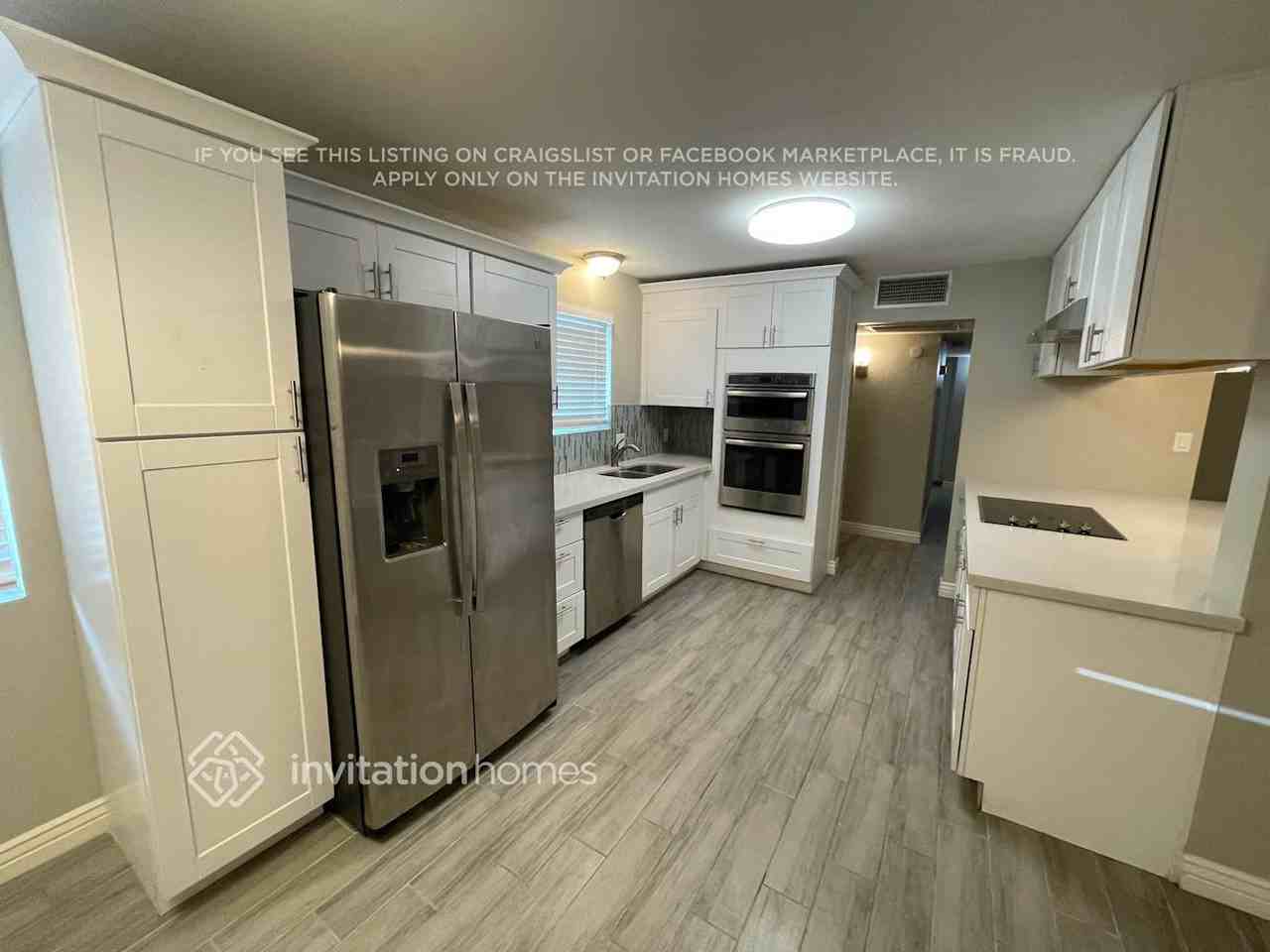 1810 E Palmcroft Dr - Photo 5 of 24