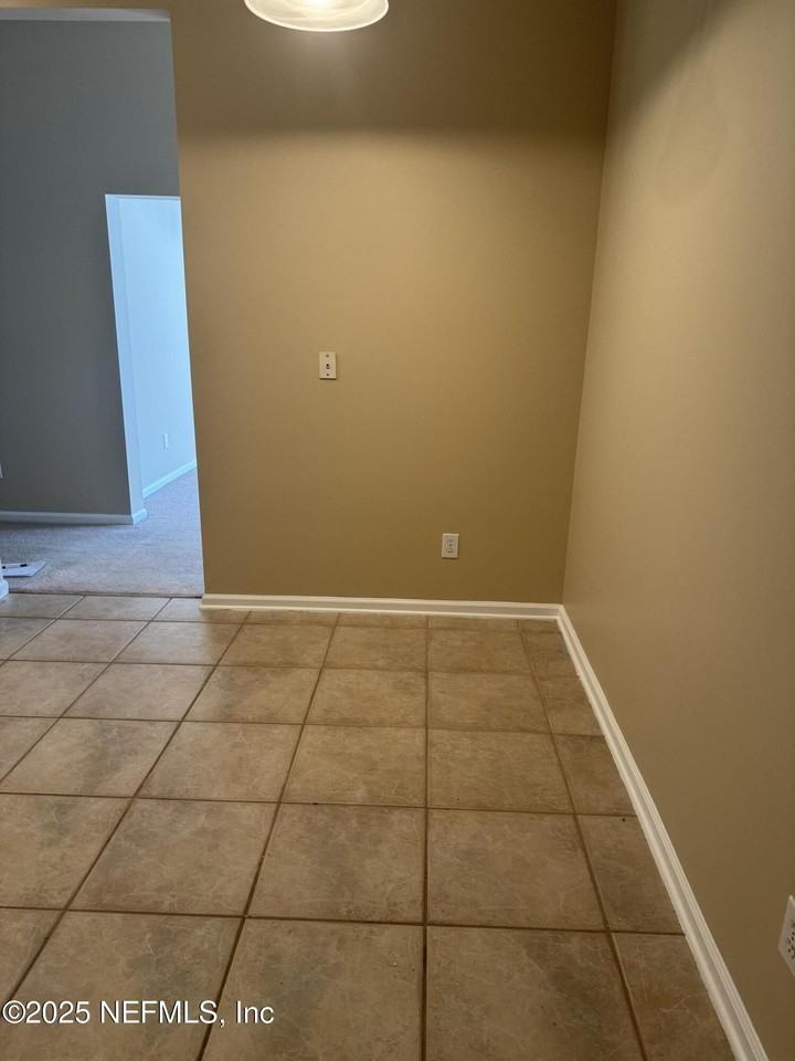 1260 Ribbon Rd - Photo 5 of 12