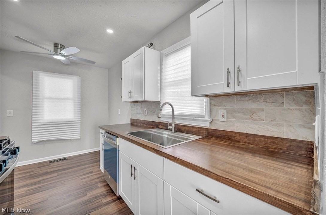 12508 Sobieski Ave - Photo 5 of 31