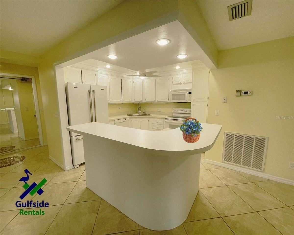 124 Dogwood Cir - Photo 7 of 50