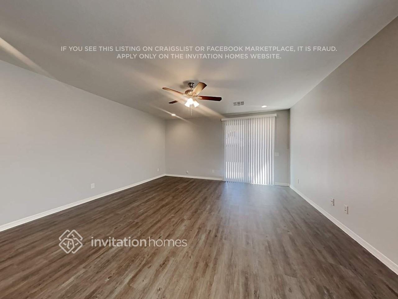 20155 W Buchanan St - Photo 3 of 19