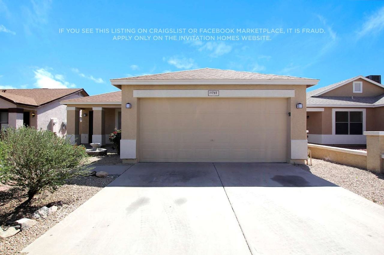 11765 W Dahlia Dr - Photo 2 of 15