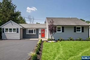 featured image of 347 Forest Ave