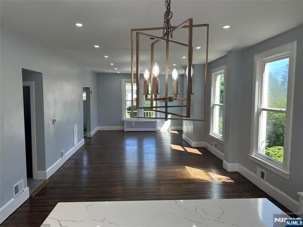 336 Cedar Ave #B - Photo 3 of 12