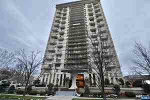 featured image of 160 Overlook Ave #3E2
