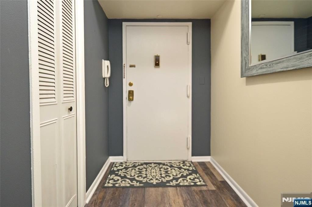 160 Overlook Ave #3E2 - Photo 5 of 15