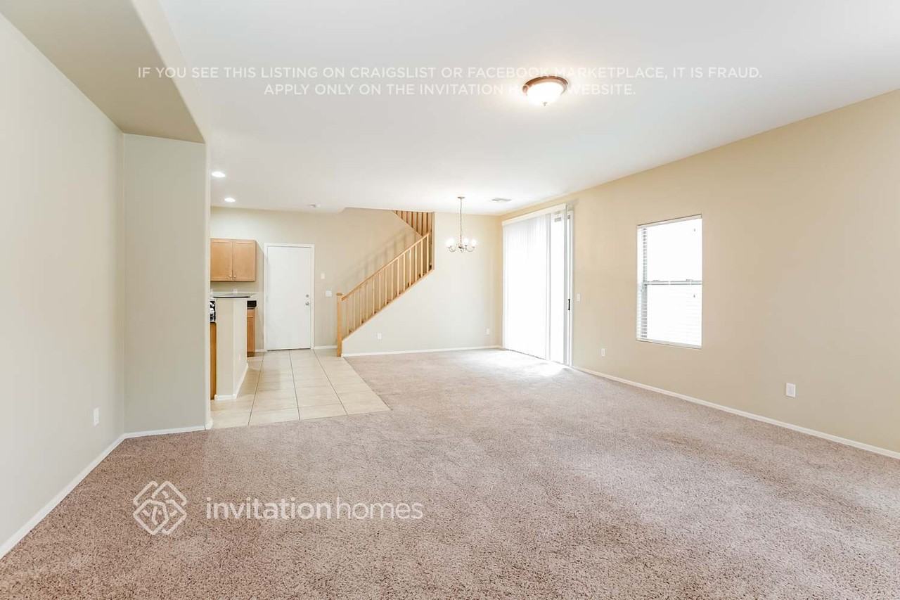 5816 E Hoover Ave - Photo 5 of 19