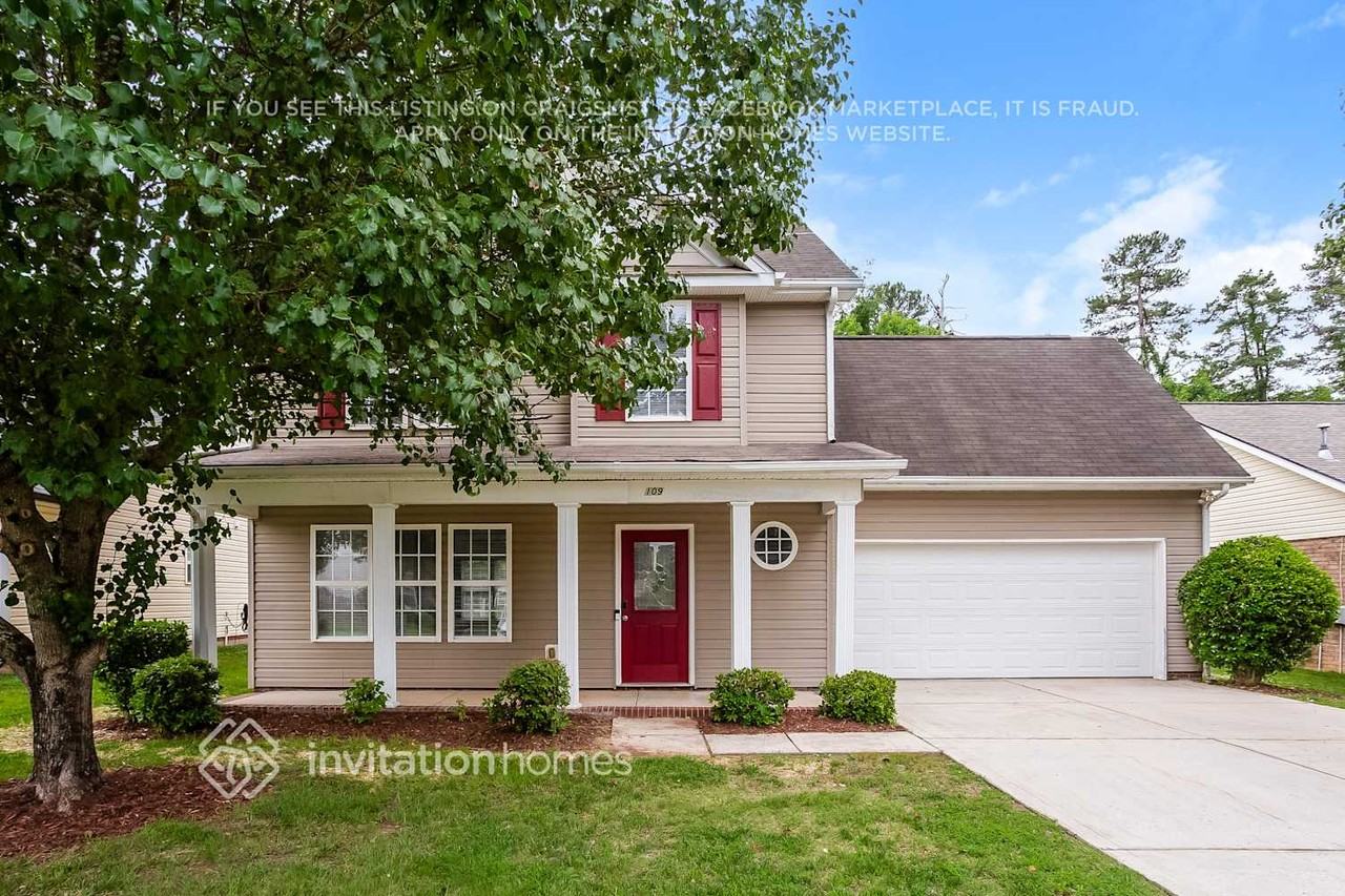 109 Newport Dr - Photo 4 of 18