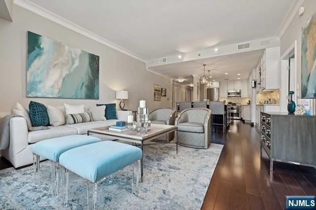 48 S Park St #215 - Photo 4 of 46
