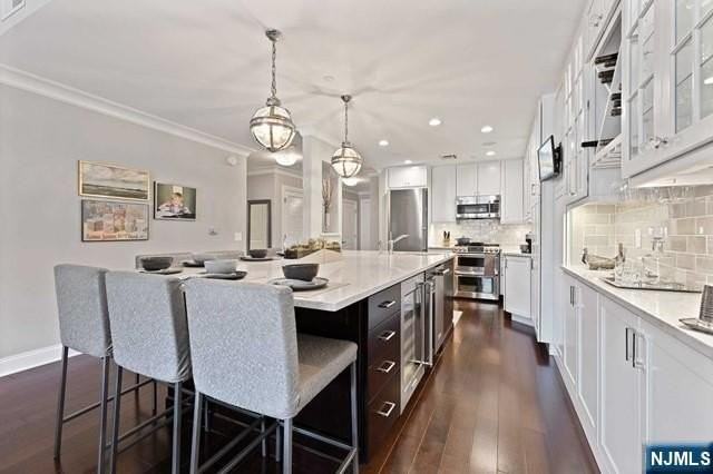 48 S Park St #215 - Photo 5 of 46