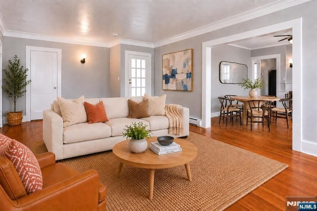 26 Howe Ave #2 - Photo 7 of 23