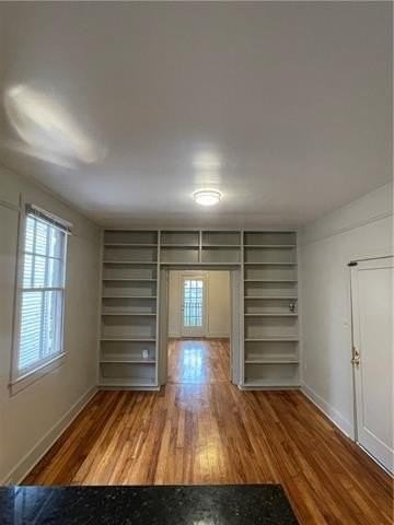 1120 Aline St #2B - Photo 2 of 9
