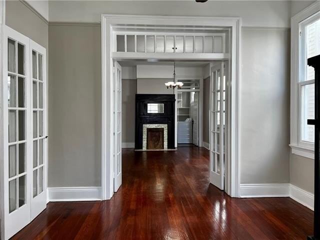 4435 Loyola Ave - Photo 7 of 39
