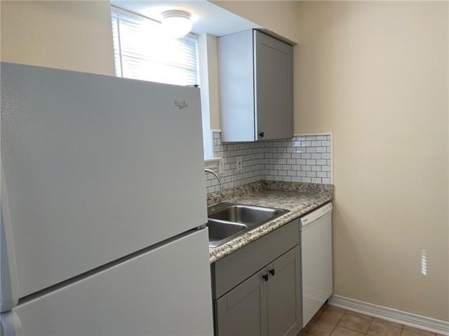 943 Magnolia St - Photo 4 of 9