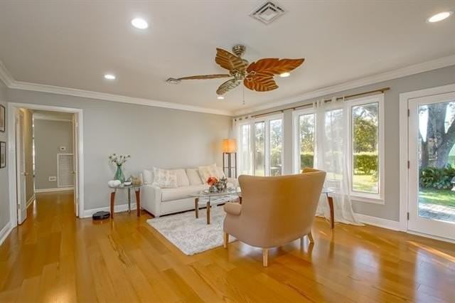 420 Fairfield Ave - Photo 4 of 25