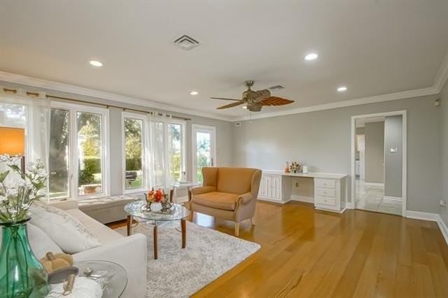 420 Fairfield Ave - Photo 5 of 25
