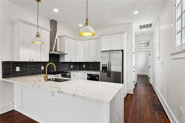 5202 Constance St - Photo 6 of 10