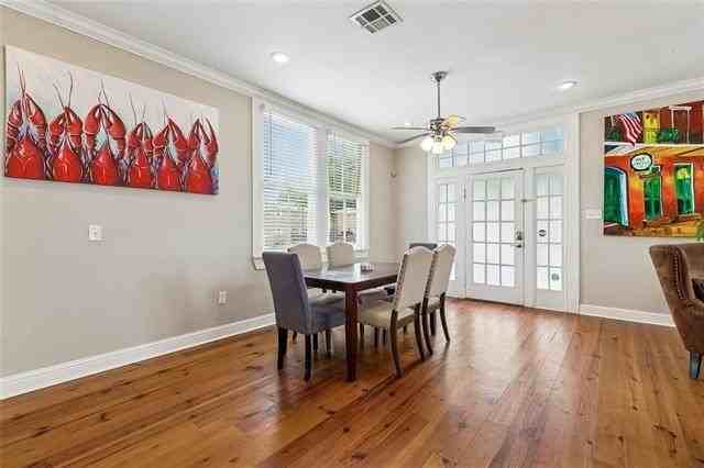 647 S Pierce St - Photo 5 of 18
