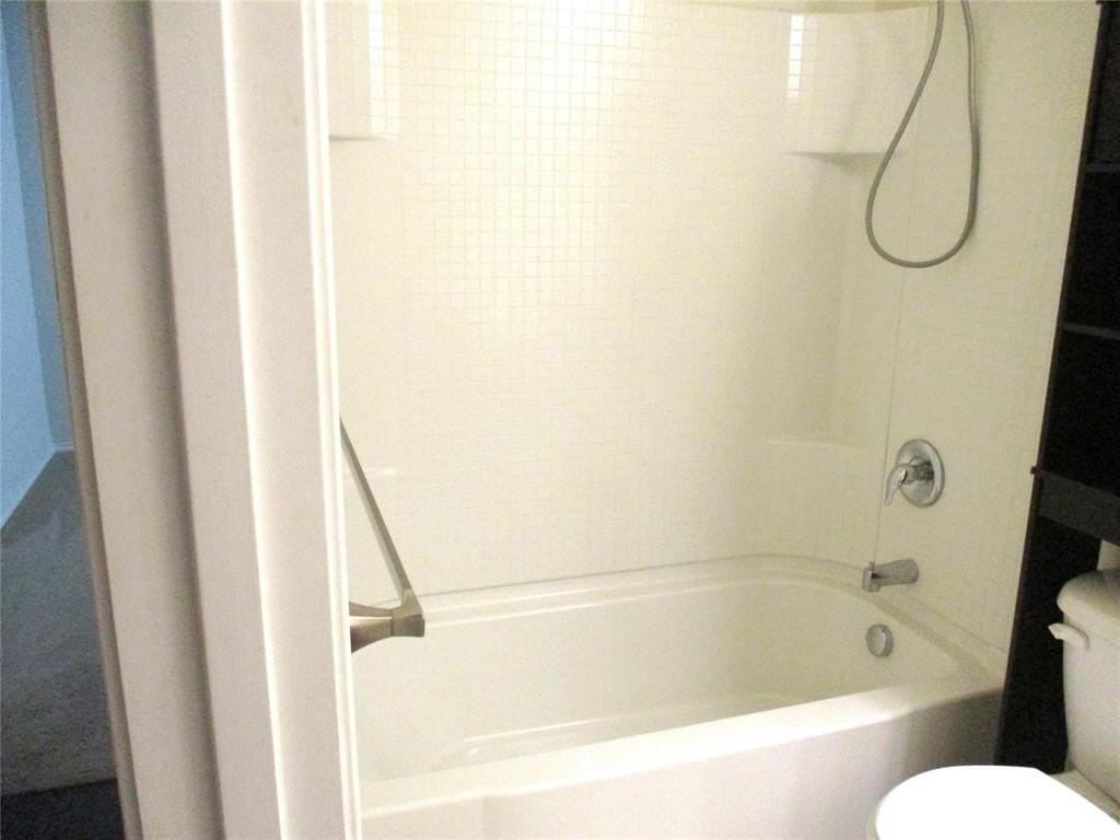 2424 Gelbray Pl - Photo 5 of 20