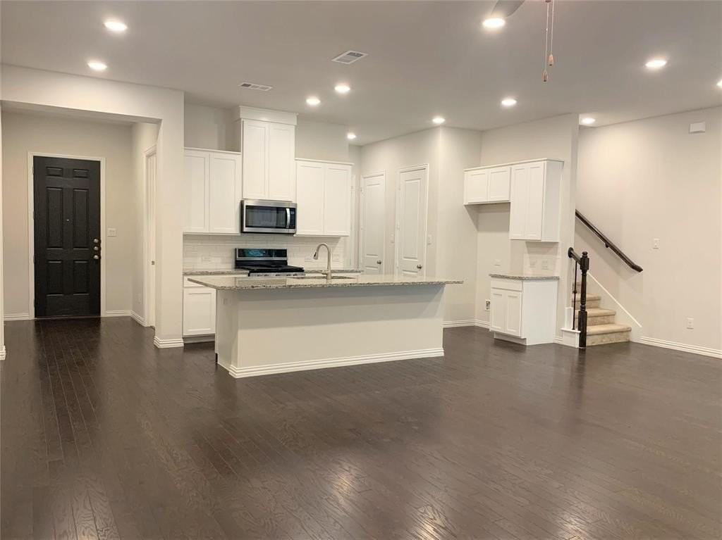 17768 Coralberry Dr - Photo 3 of 23