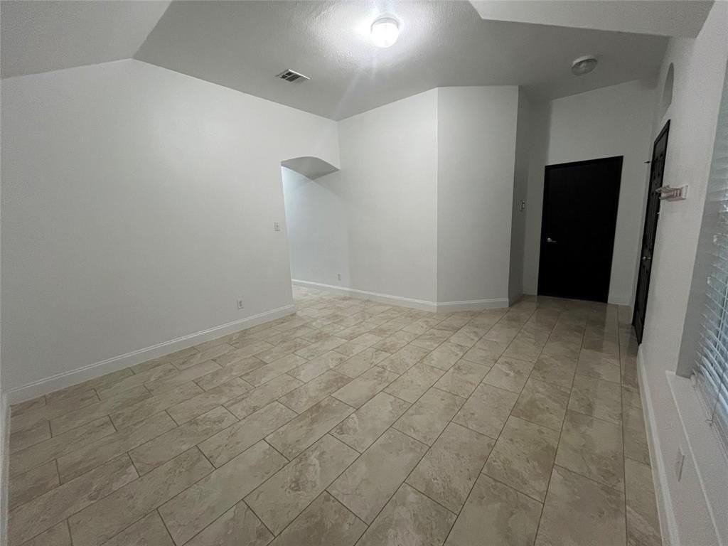 6304 Spring Ranch Dr - Photo 5 of 23