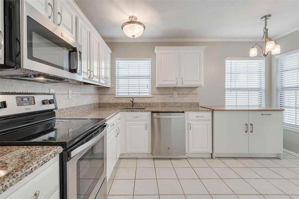 3343 Briaroaks Dr - Photo 6 of 14